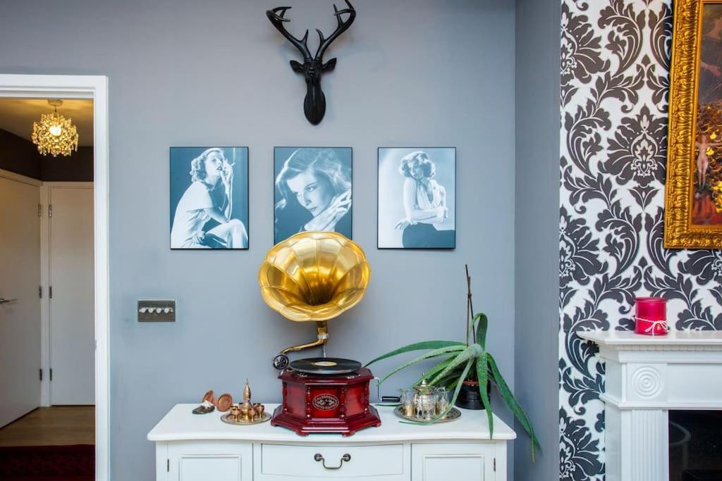 Unique & Welcoming 2Bd Flat In Limehouse Apartment ลอนดอน ภายนอก รูปภาพ