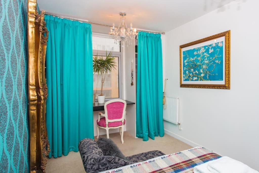 Unique & Welcoming 2Bd Flat In Limehouse Apartment ลอนดอน ภายนอก รูปภาพ